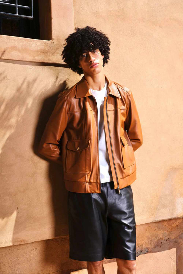 Axel – Men’s Camel Leather Trucker Jacket with Flap Pockets
