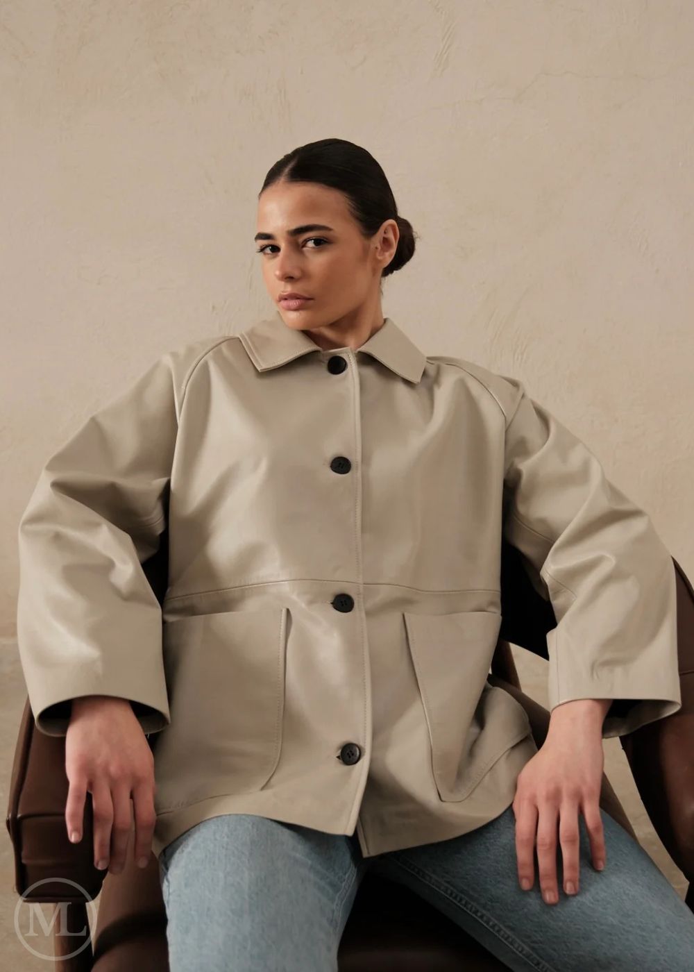 Nora – Women’s Cropped Boxy Ivory Leather Trucker Blazer