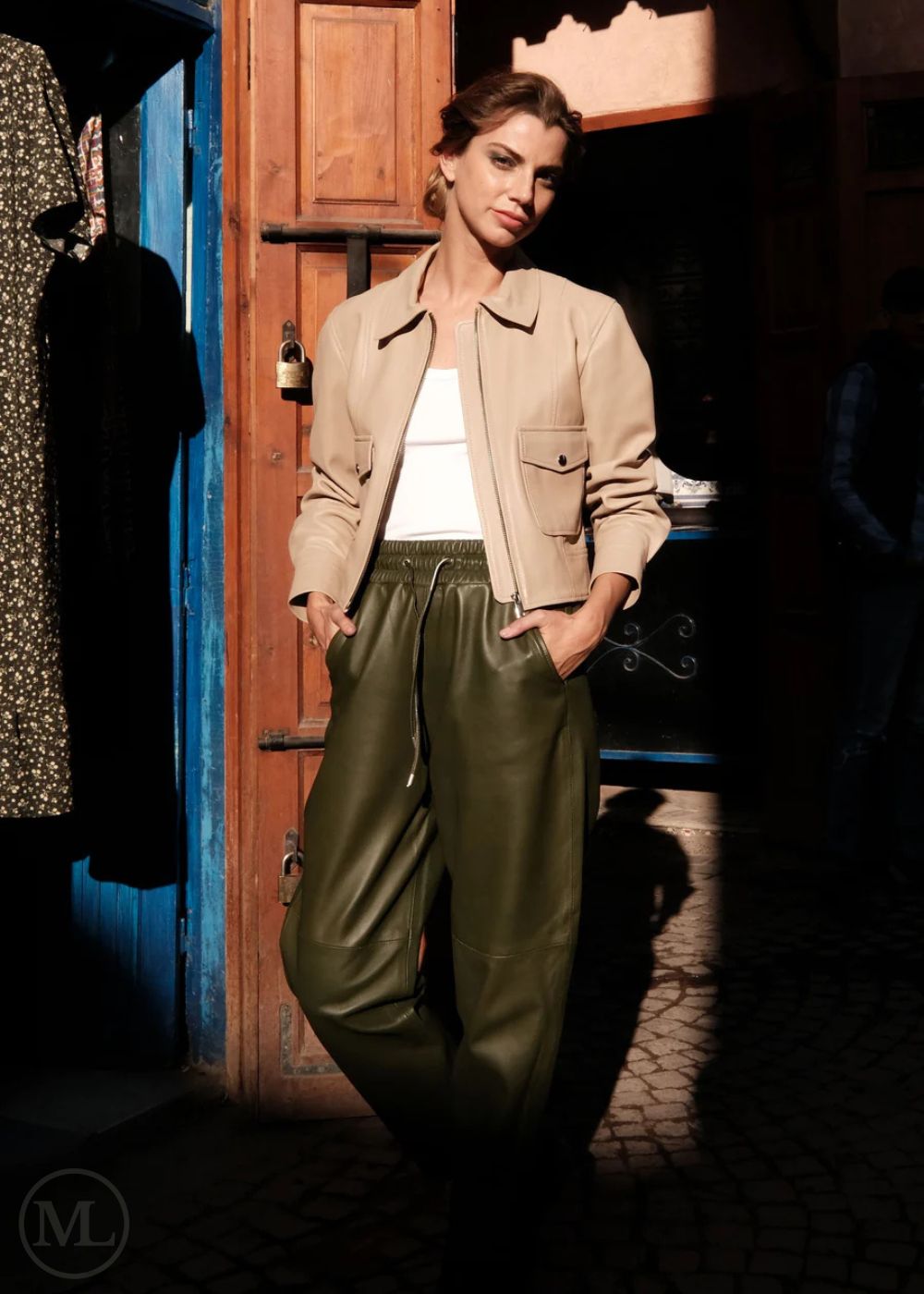 Sienna V2 – Women's Beige Cropped Lambskin Leather Utility Jacket