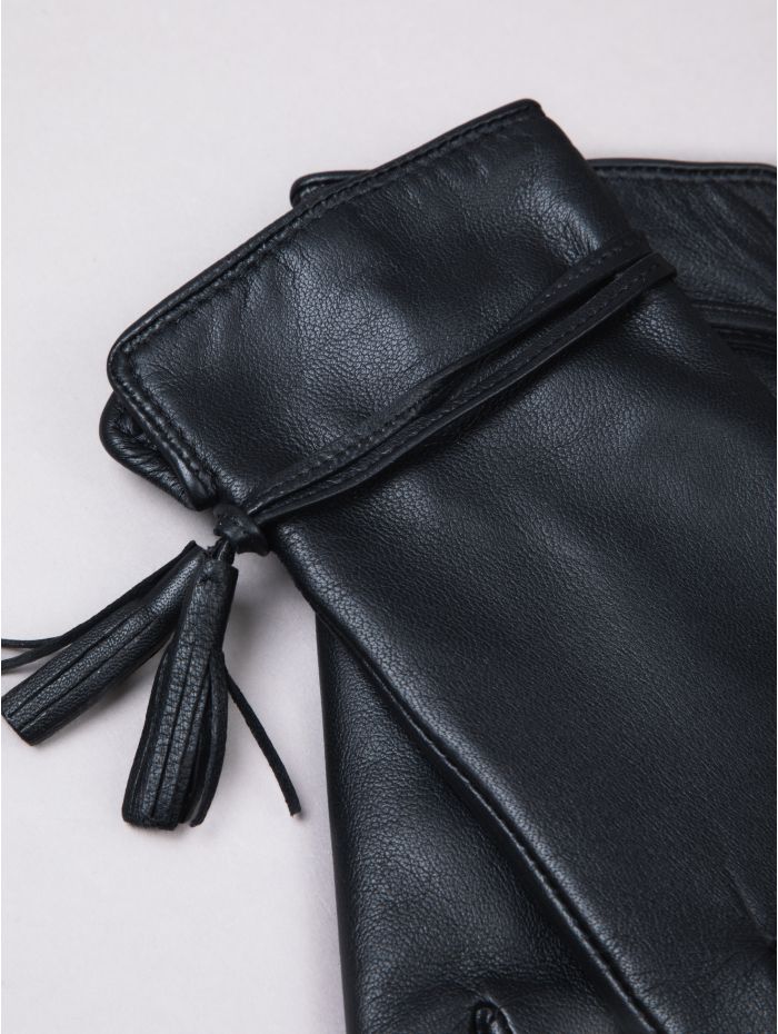 Tarraby black leather gloves with wrist tassel, detail — OX & ARMOR