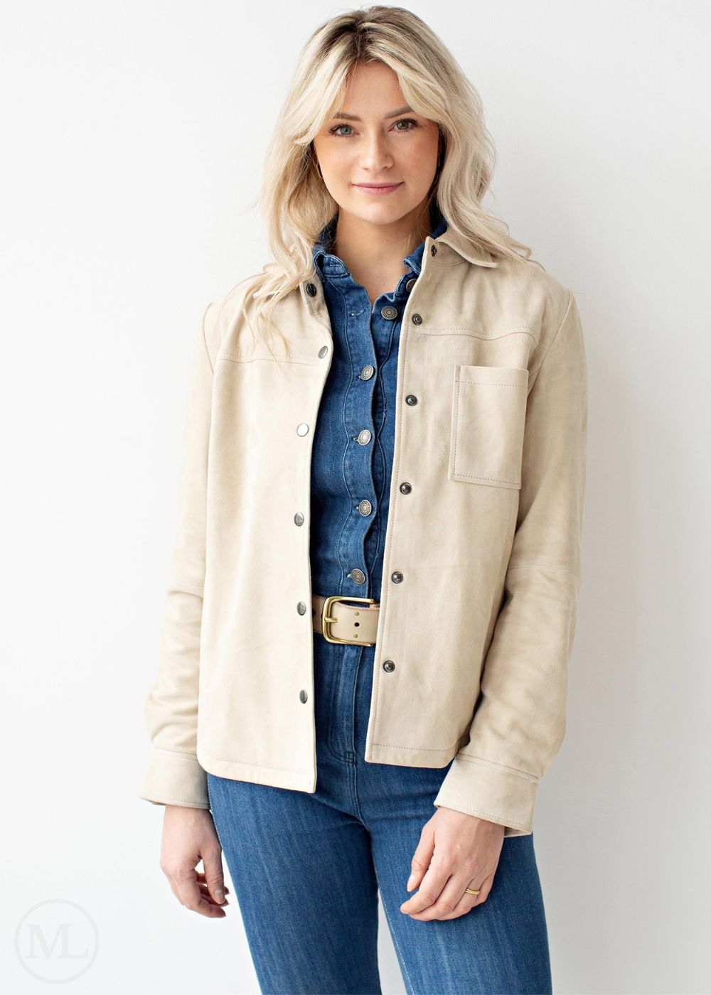 Sierra – Women’s Off-White Suede Button-Up Trucker Jacket