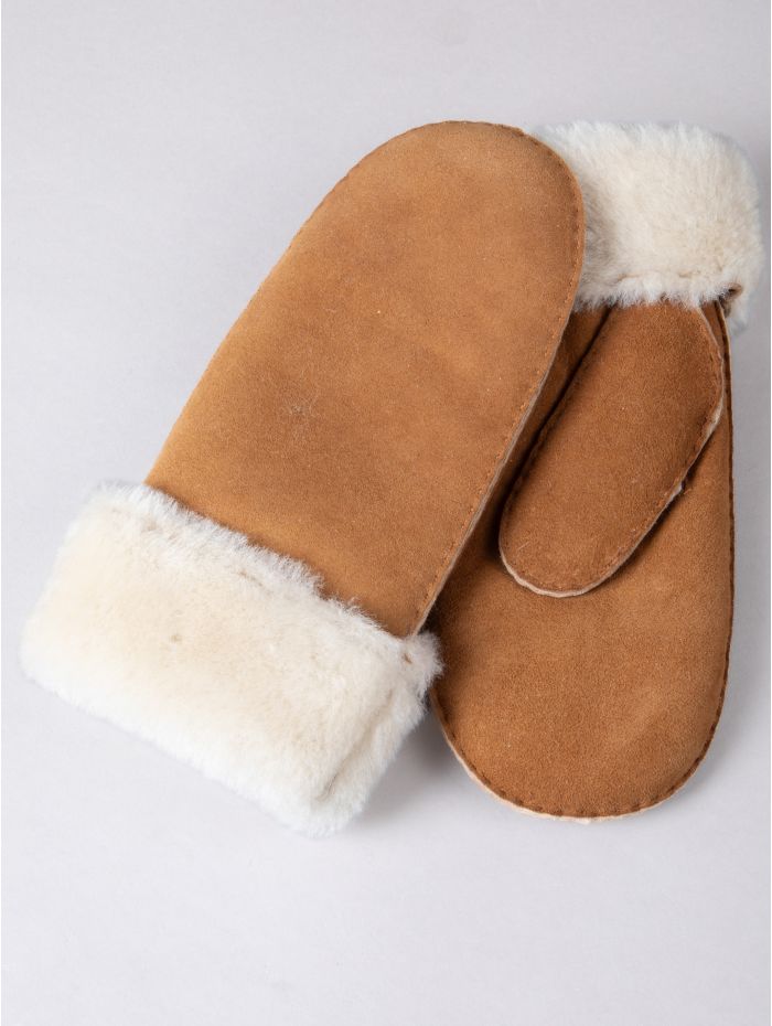 Elsie tan sheepskin mittens, detail — OX & ARMOR