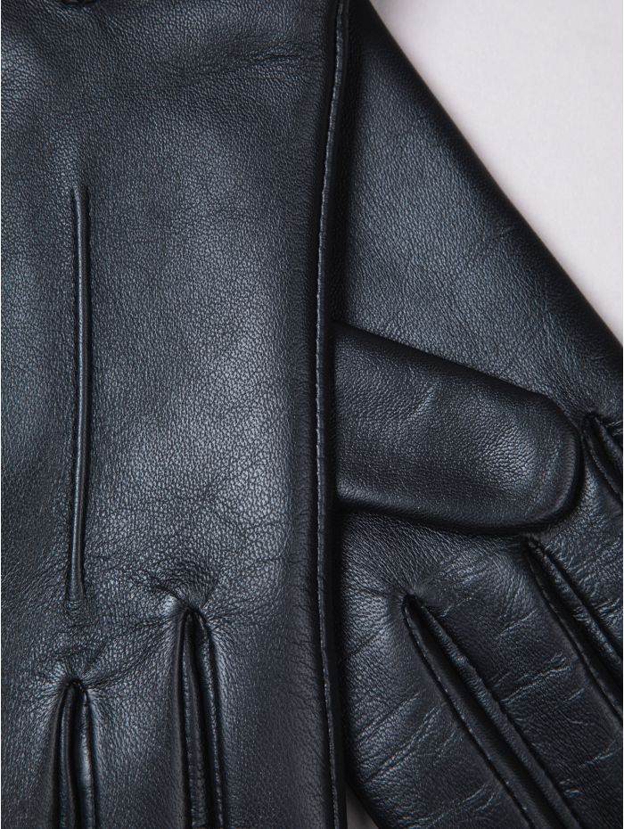 Paige black leather gloves, detail view — OX & ARMOUR